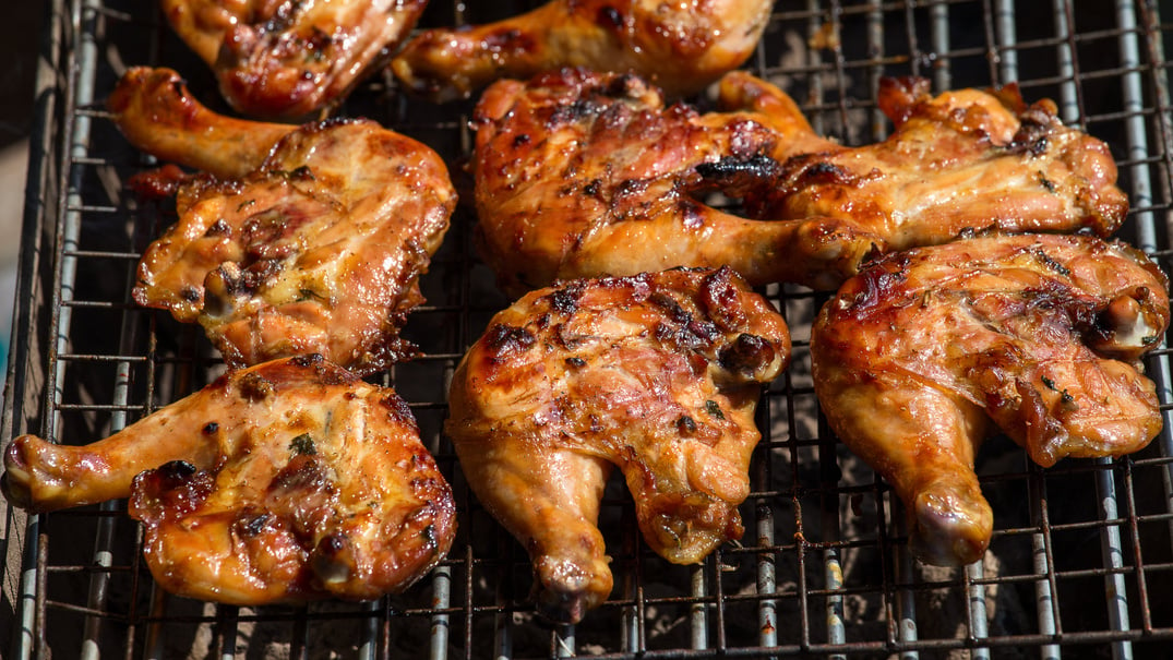 Grilled chicken legs